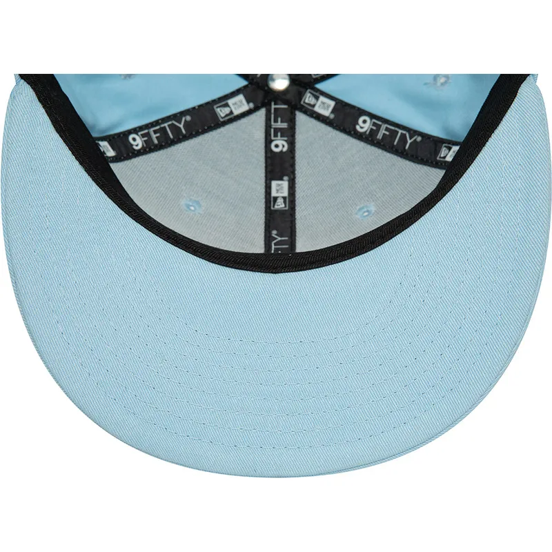 lippikset-littea-sininen-snapback-9fifty-league-essential-new-york-yankees-mlb-new-era