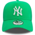 lippikset-kaareva-rekka-vihrea-snapback-a-frame-league-essential-new-york-yankees-mlb-new-era