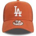 lippikset-kaareva-rekka-ruskea-snapback-a-frame-league-essential-los-angeles-dodgers-mlb-new-era