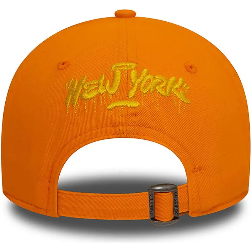 lippikset-kaareva-oranssi-saadettava-nauha-9forty-hot-dog-character-new-era