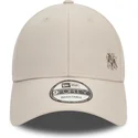 lippikset-kaareva-beige-saadettava-nauha-9forty-flawless-new-york-yankees-mlb-new-era