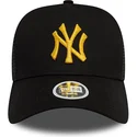 lippikset-kaareva-rekka-musta-snapback-a-frame-metallic-new-york-yankees-mlb-new-era