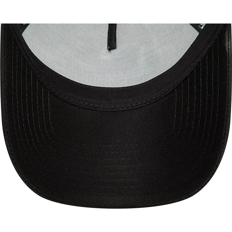 lippikset-kaareva-rekka-musta-snapback-a-frame-graphic-hot-dog-new-york-new-era