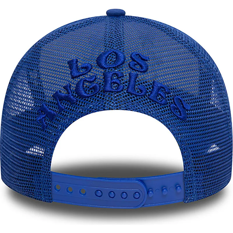 lippikset-kaareva-rekka-sininen-snapback-a-frame-frame-graphic-ice-cream-los-angeles-new-era