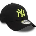lippikset-kaareva-musta-saadettava-nauha-9forty-league-essential-new-york-yankees-mlb-new-era