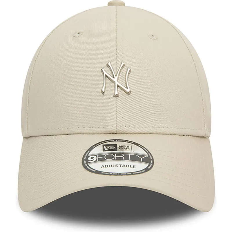 lippikset-kaareva-beige-saadettava-nauha-9forty-metallic-pin-new-york-yankees-mlb-new-era