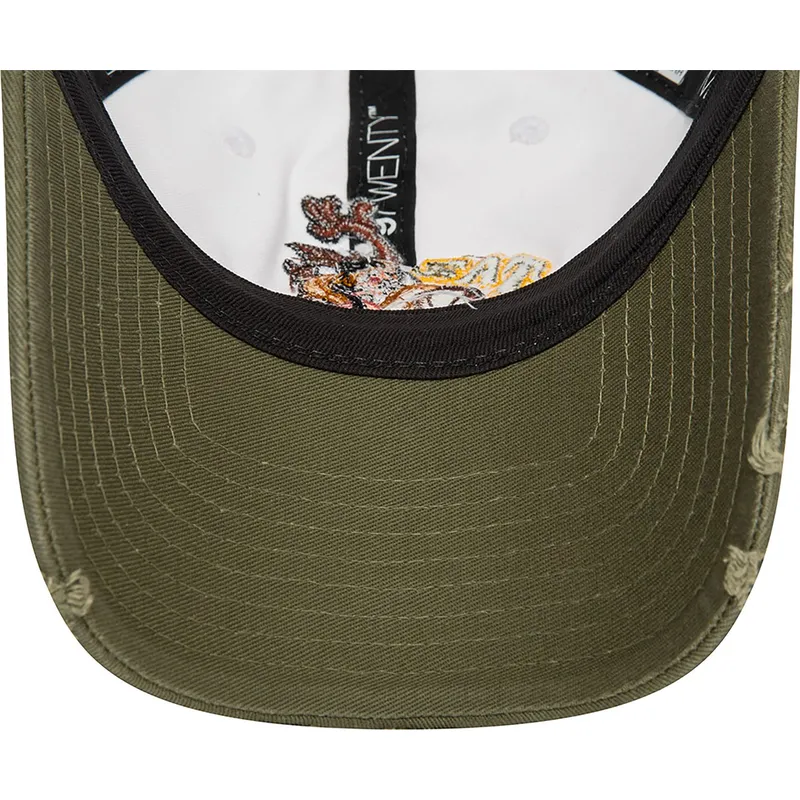lippikset-kaareva-valkoinen-saadettava-nauha-9twenty-washed-tasmania-looney-tunes-new-era lippikset-kaareva-valkoinen-saadettava-nauha-9twenty-washed-tasmania-looney-tunes-new-era