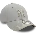 lippikset-kaareva-harmaa-saadettava-nauha-9forty-flame-new-york-yankees-mlb-new-era