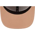 lippikset-kaareva-beige-snapback-9fifty-seasonal-flower-red-bull-racing-formula-1-new-era