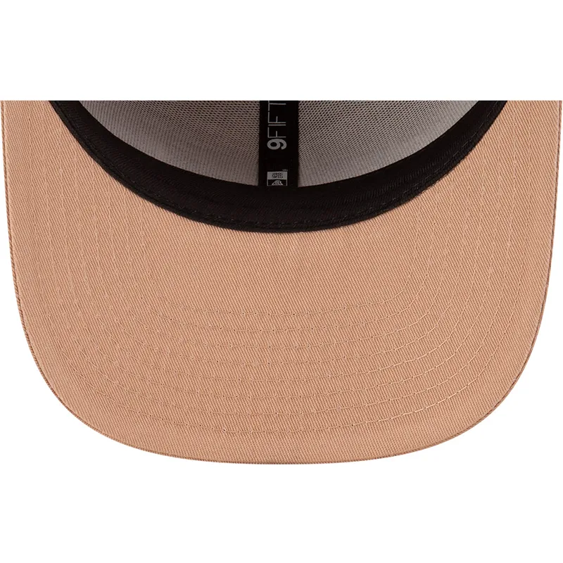 lippikset-kaareva-beige-snapback-9fifty-seasonal-flower-red-bull-racing-formula-1-new-era