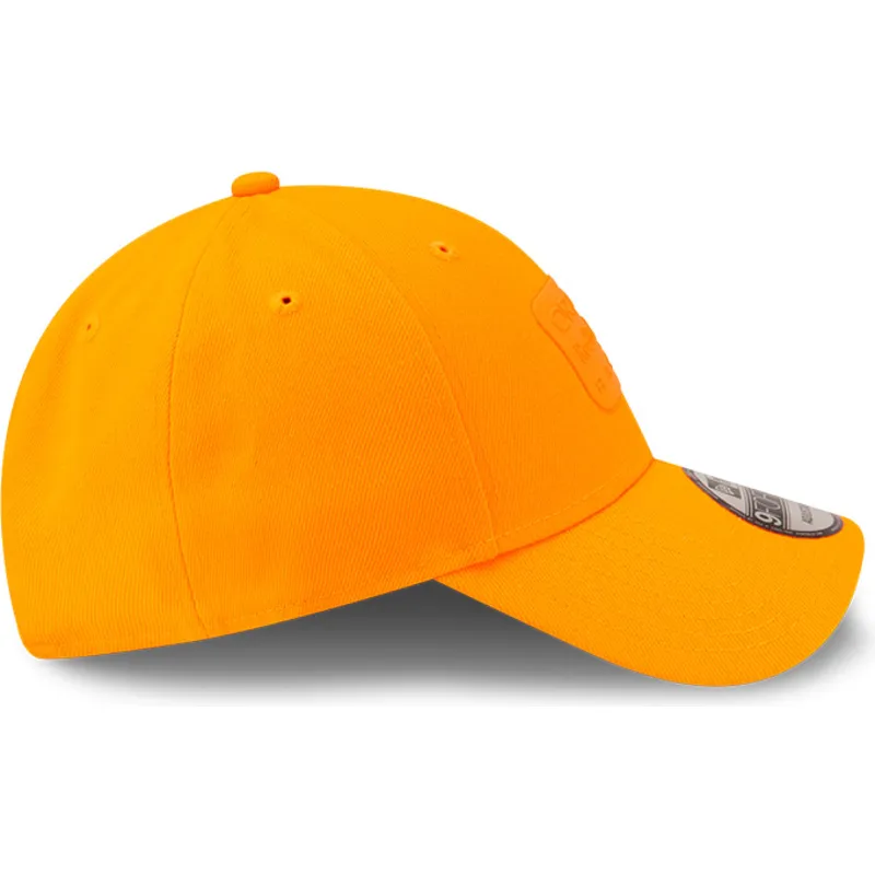 lippikset-kaareva-oranssi-saadettava-nauha-9forty-neon-red-bull-racing-formula-1-new-era