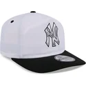 new-era-curved-brim-golfer-chrome-logo-new-york-yankees-mlb-white-and-black-snapback-cap