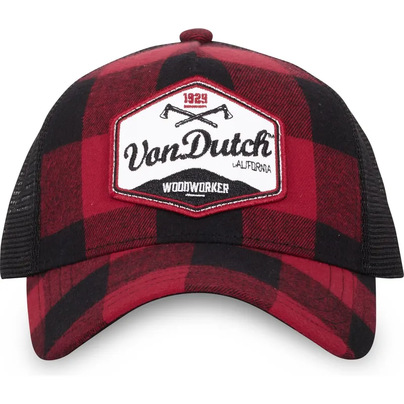 lippikset-kaareva-rekka-punainen-snapback-car01-von-dutch