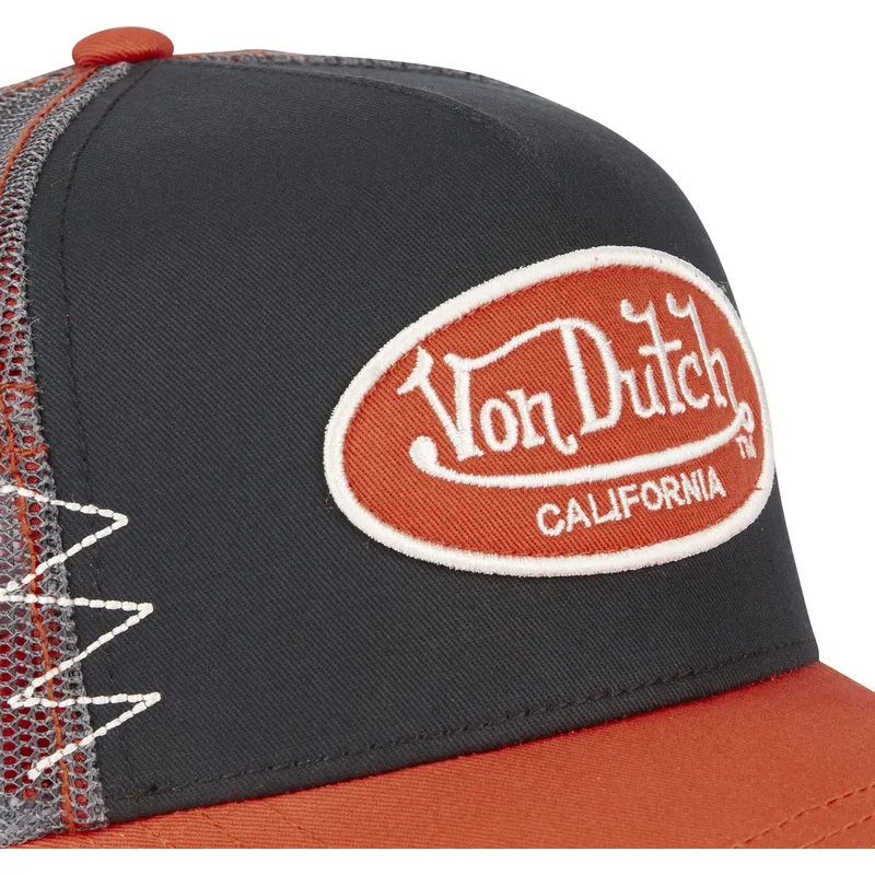lippikset-kaareva-rekka-monivarinen-snapback-gror-von-dutch