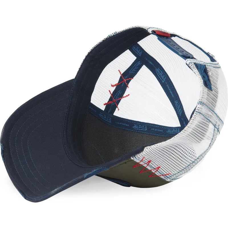 lippikset-kaareva-rekka-monivarinen-snapback-naka-von-dutch