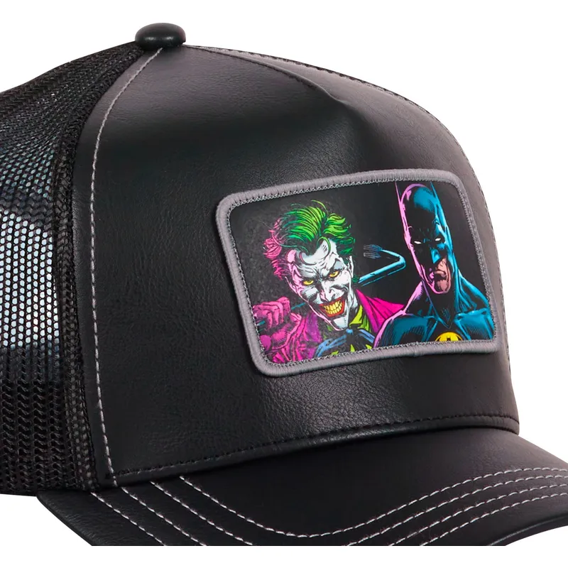 lippikset-kaareva-rekka-musta-snapback-riv-batman-ja-jokeri-dc-comics-capslab