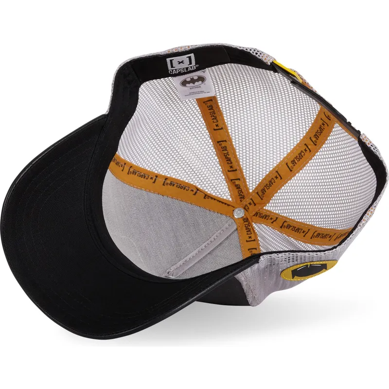 lippikset-kaareva-rekka-musta-snapback-rev-batman-dc-comics-capslab
