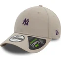 lippikset-kaareva-beige-saadettava-nauha-9forty-repreve-mini-new-york-yankees-mlb-new-era