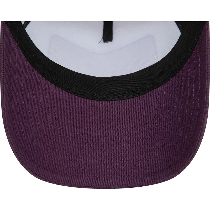 lippikset-kaareva-rekka-violetti-snapback-a-frame-ski-patch-courchevel-ciudades-y-playas-new-era