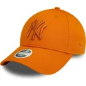 lippikset-kaareva-oranssi-saadettava-nauha-9forty-league-essential-new-york-yankees-mlb-new-era