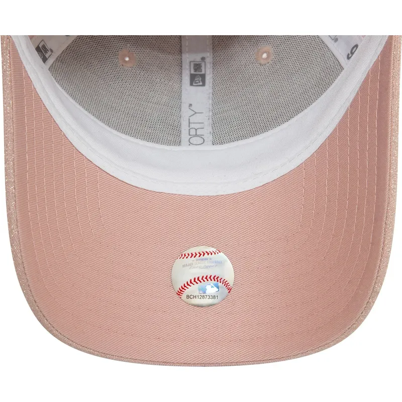 lippikset-kaareva-vaaleanpunainen-saadettava-nauha-9forty-glitter-new-york-yankees-mlb-new-era lippikset-kaareva-vaaleanpunainen-saadettava-nauha-9forty-glitter-new-york-yankees-mlb-new-era