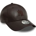 lippikset-kaareva-ruskea-saadettava-nauha-9forty-midi-pu-new-york-yankees-mlb-new-era