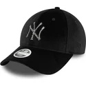 lippikset-kaareva-musta-saadettava-nauha-9forty-velour-diamante-new-york-yankees-mlb-new-era