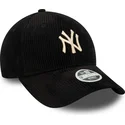 lippikset-kaareva-musta-saadettava-nauha-9forty-cord-new-york-yankees-mlb-new-era