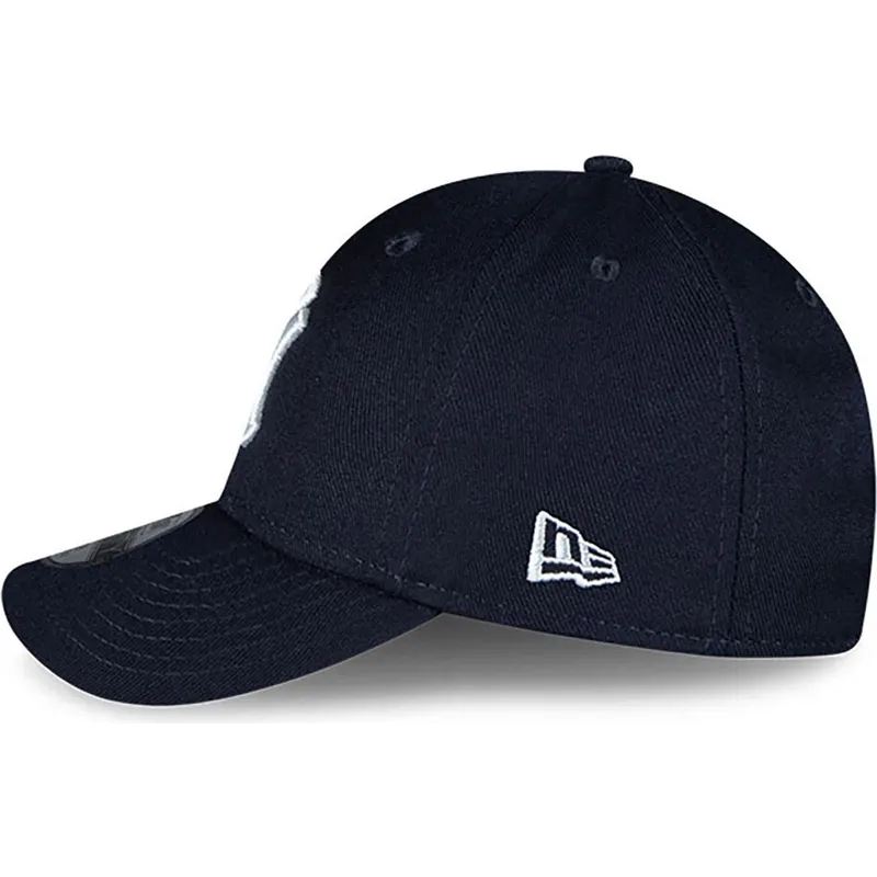 lippikset-kaareva-laivastonsininen-saadettava-nauha-lapsille-9forty-the-league-new-york-yankees-mlb-new-era lippikset-kaareva-laivastonsininen-saadettava-nauha-lapsille-9forty-the-league-new-york-yankees-mlb-new-era