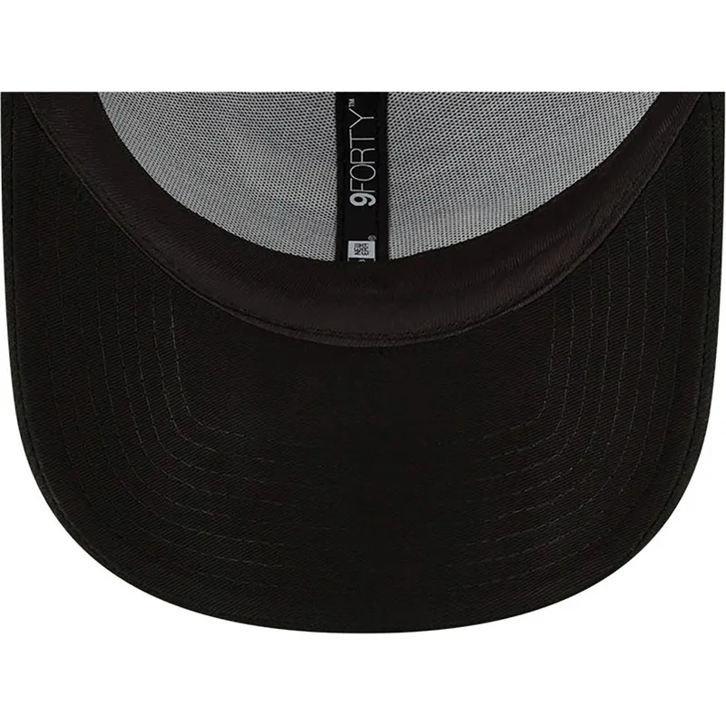 cap-kaareva-black-adjustable-strap-9forty-the-league-utah-jazz-nba-new-era cap-kaareva-black-adjustable-strap-9forty-the-league-utah-jazz-nba-new-era