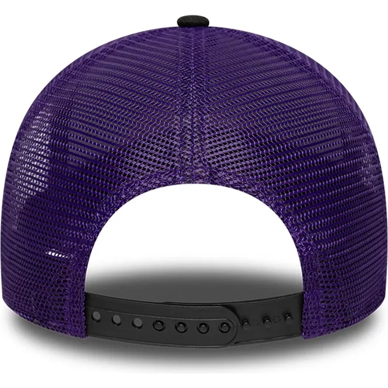 lippikset-kaareva-rekka-musta-snapback-a-frame-classic-toronto-raptors-nba-new-era lippikset-kaareva-rekka-musta-snapback-a-frame-classic-toronto-raptors-nba-new-era