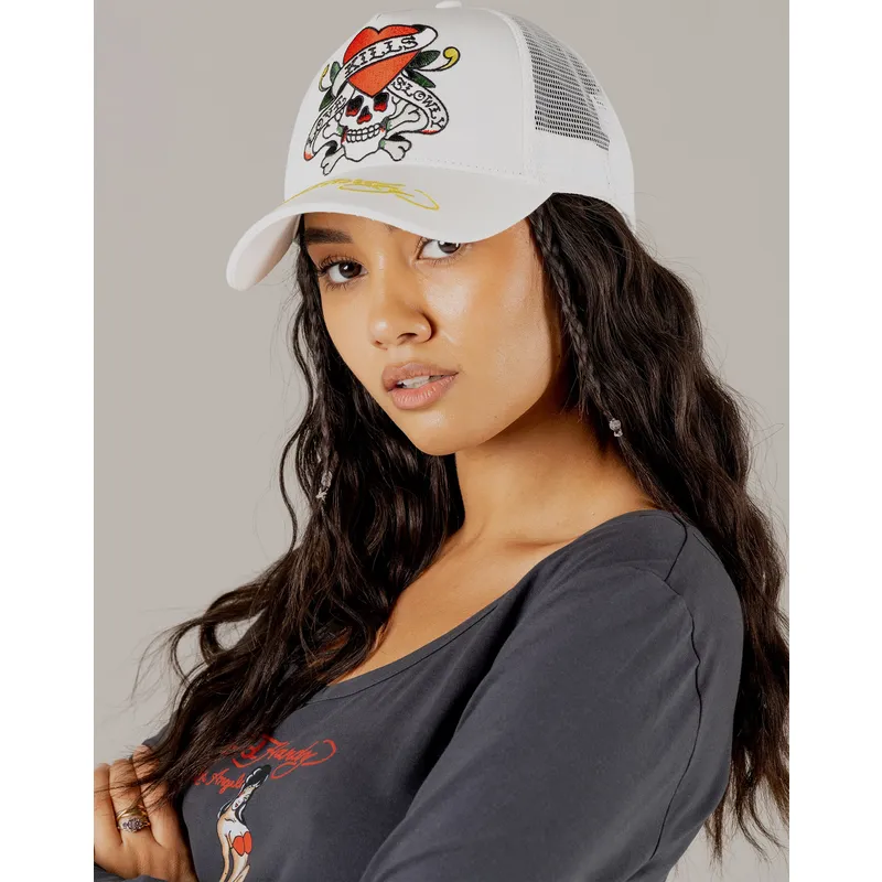 lippikset-kaareva-rekka-valkoinen-snapback-love-kills-slowly-ed-hardy
