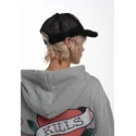 lippikset-kaareva-rekka-musta-snapback-duo-black-snake-ed-hardy