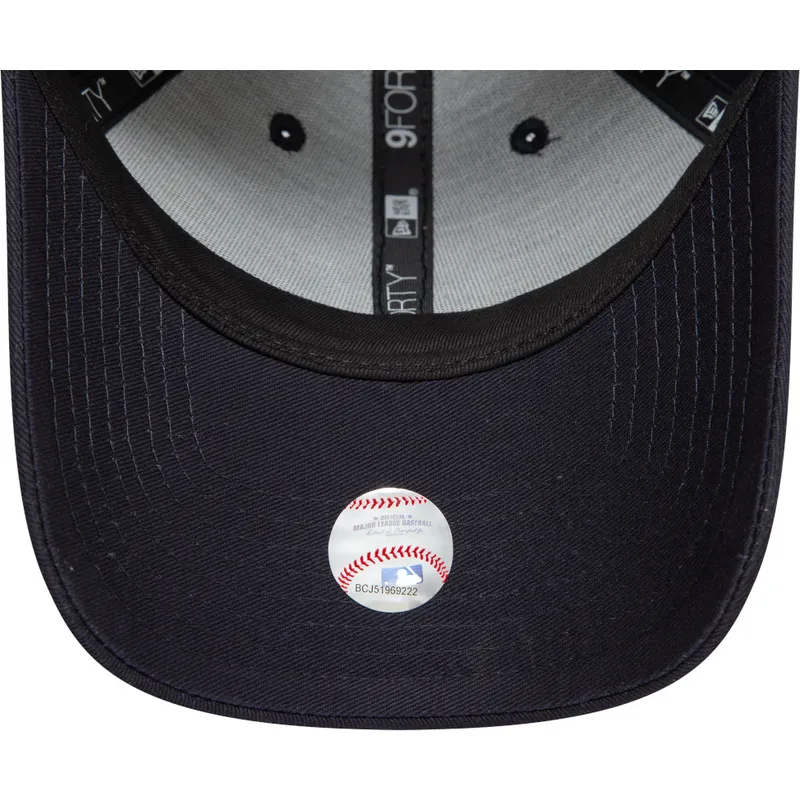 lippikset-kaareva-laivastonsininen-saadettava-nauha-9forty-league-essential-new-york-yankees-mlb-new-era