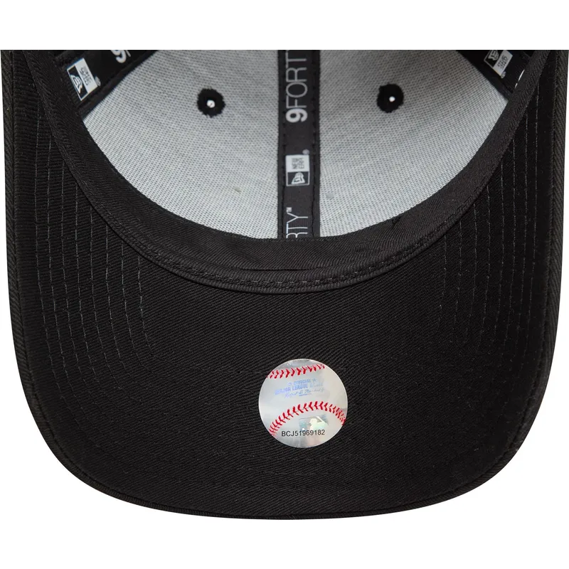 lippikset-kaareva-musta-saadettava-nauha-9forty-icon-new-york-yankees-mlb-new-era