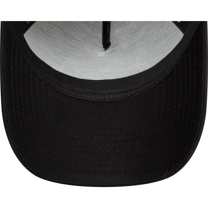 lippikset-kaareva-rekka-musta-snapback-9forty-a-frame-outdoor-patch-new-era