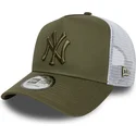 cap-kaareva-green-snapback-a-frame-league-essential-new-york-yankees-mlb-new-era