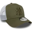 cap-kaareva-green-snapback-a-frame-league-essential-new-york-yankees-mlb-new-era
