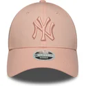 cap-kaareva-pink-adjustable-strap-9forty-league-essential-new-york-yankees-mlb-new-era