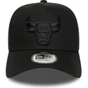 lippikset-kaareva-musta-snapback-e-frame-essential-chicago-bulls-nba-new-era