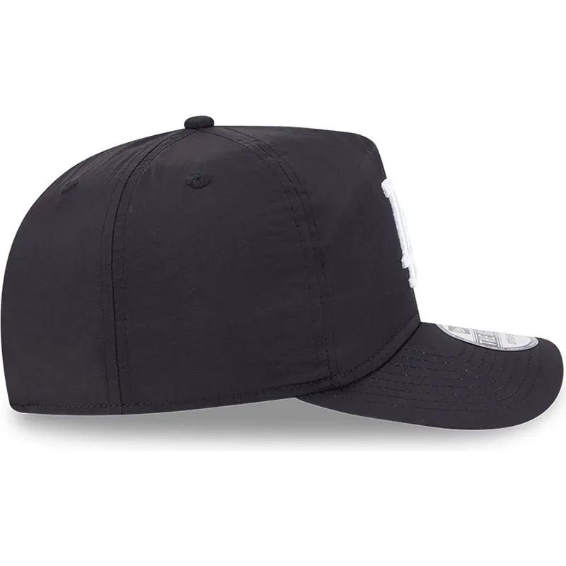 lippikset-kaareva-musta-saadettava-nauha-golfer-everyday-nylon-los-angeles-dodgers-mlb-new-era lippikset-kaareva-musta-saadettava-nauha-golfer-everyday-nylon-los-angeles-dodgers-mlb-new-era
