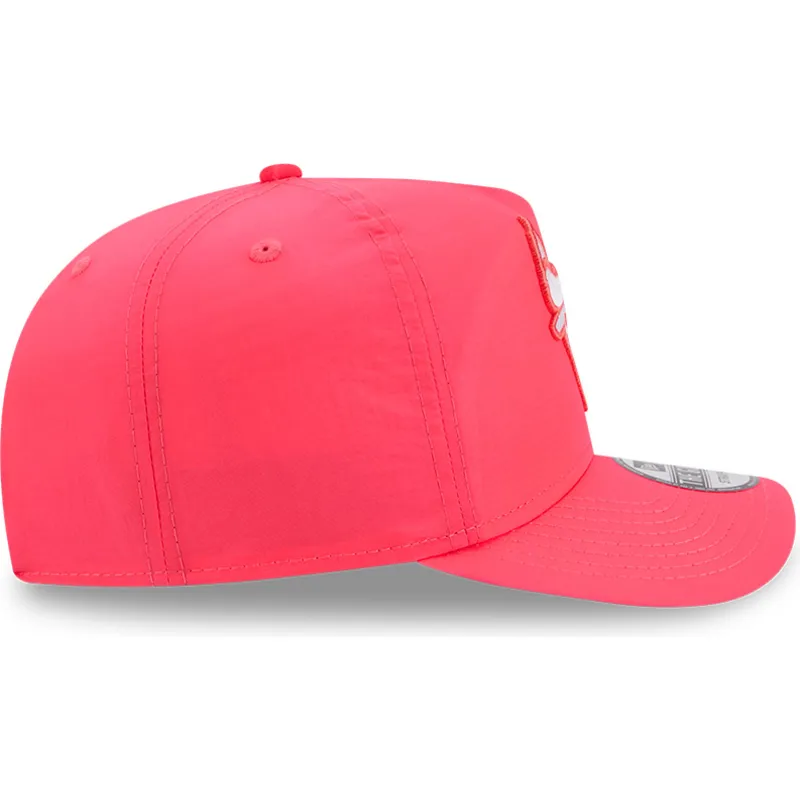 cap-kaareva-pink-adjustable-strap-golfer-everyday-nylon-chicago-bulls-nba-new-era cap-kaareva-pink-adjustable-strap-golfer-everyday-nylon-chicago-bulls-nba-new-era