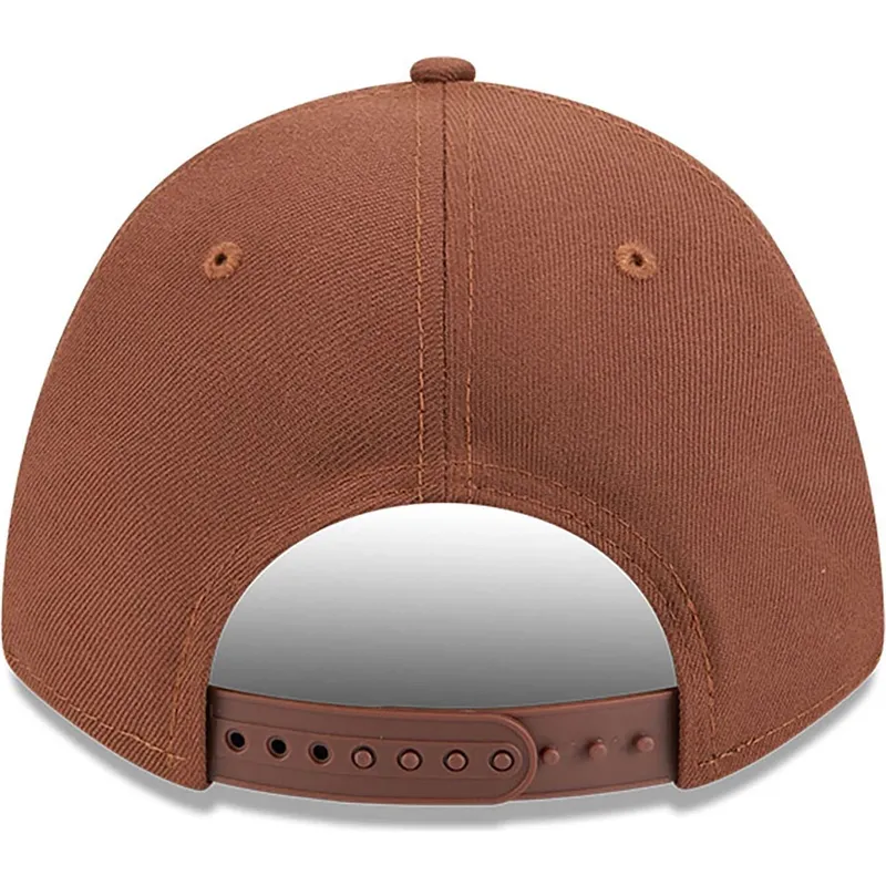 lippikset-kaareva-ruskea-snapback-9forty-m-crown-a-frame-motorsport-los-angeles-dodgers-mlb-new-era