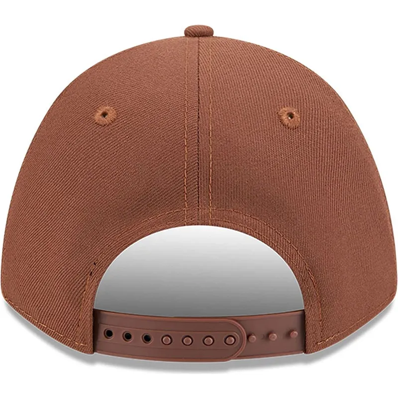 cap-kaareva-brown-snapback-9forty-m-crown-a-frame-motorsport-new-york-yankees-mlb-new-era