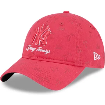 Cap kaareva pink adjustable strap 9TWENTY Pattern Spring Training Fan Pack 2025 New York Yankees MLB New Era