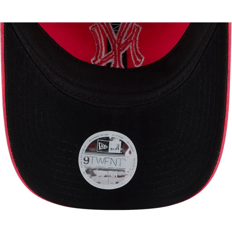 lippikset-kaareva-vaaleanpunainen-saadettava-nauha-9twenty-pattern-spring-training-fan-pack-2025-new-york-yankees-mlb-new-era lippikset-kaareva-vaaleanpunainen-saadettava-nauha-9twenty-pattern-spring-training-fan-pack-2025-new-york-yankees-mlb-new-era
