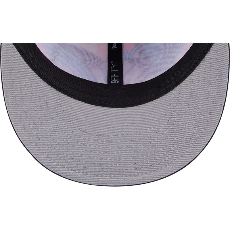 lippikset-littea-monivarinen-snapback-9fifty-printed-spring-training-fan-pack-2025-new-york-yankees-mlb-new-era lippikset-littea-monivarinen-snapback-9fifty-printed-spring-training-fan-pack-2025-new-york-yankees-mlb-new-era