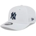lippikset-kaareva-rekka-valkoinen-snapback-9seventy-perf-spring-training-fan-pack-2025-new-york-yankees-mlb-new-era