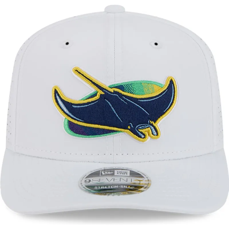 lippikset-kaareva-rekka-valkoinen-snapback-9seventy-perf-spring-training-fan-pack-2025-tampa-bay-rays-mlb-new-era