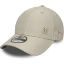 new-era-curved-brim-9forty-tonal-flawless-new-york-yankees-mlb-beige-adjustable-cap